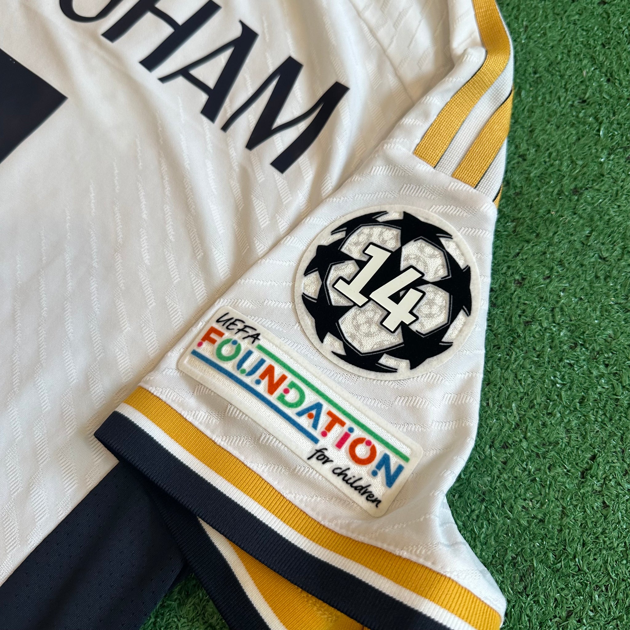 Adidas Real Madrid #5 Bellingham 2023/24 Home Authentic Football Kit (L)