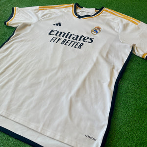 Adidas Real Madrid #7 Vini Jr. 2023/24 Home Football Kit (XXL)