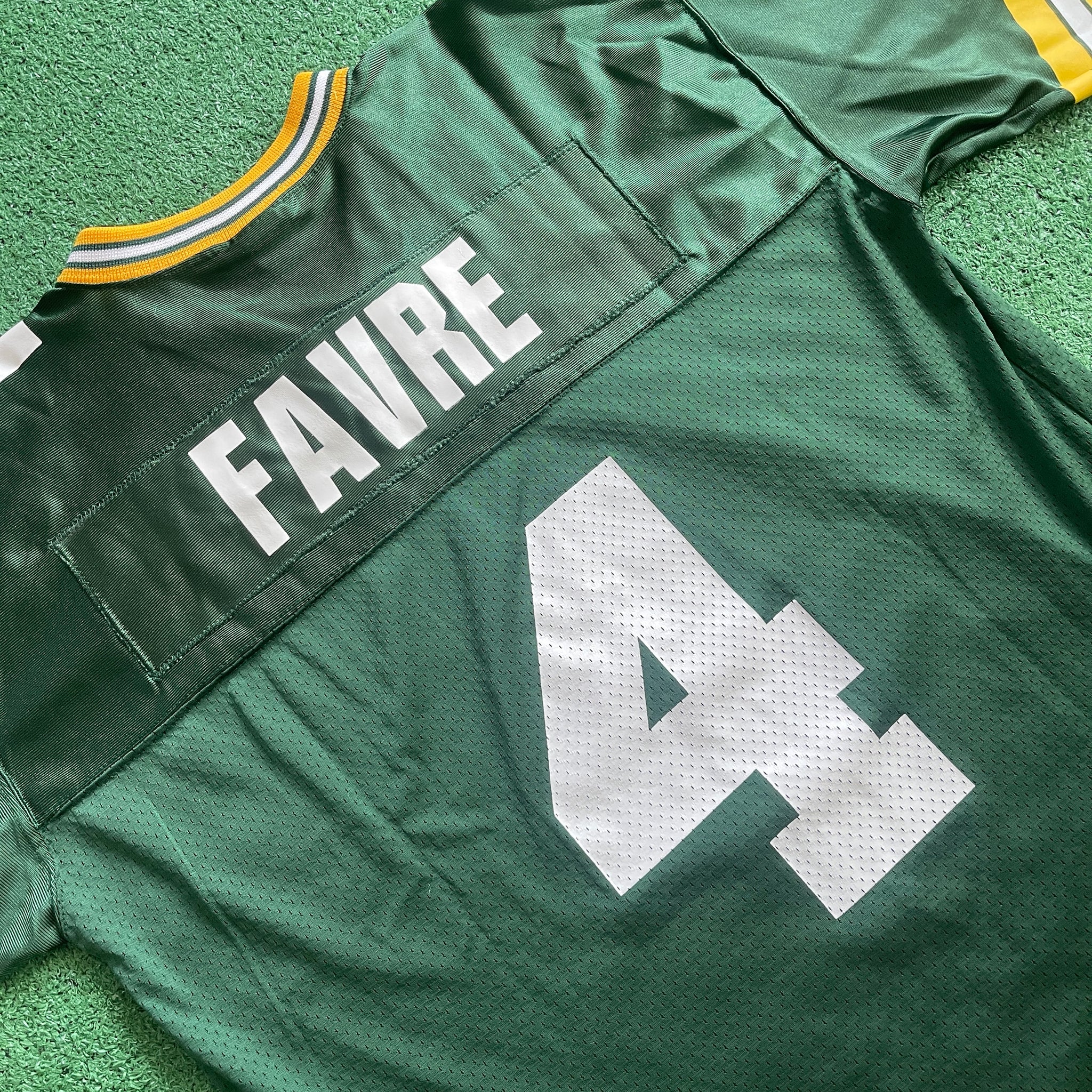Vintage Reebok Green Bay Packers #4 Favre NFL Football Jersey (M)