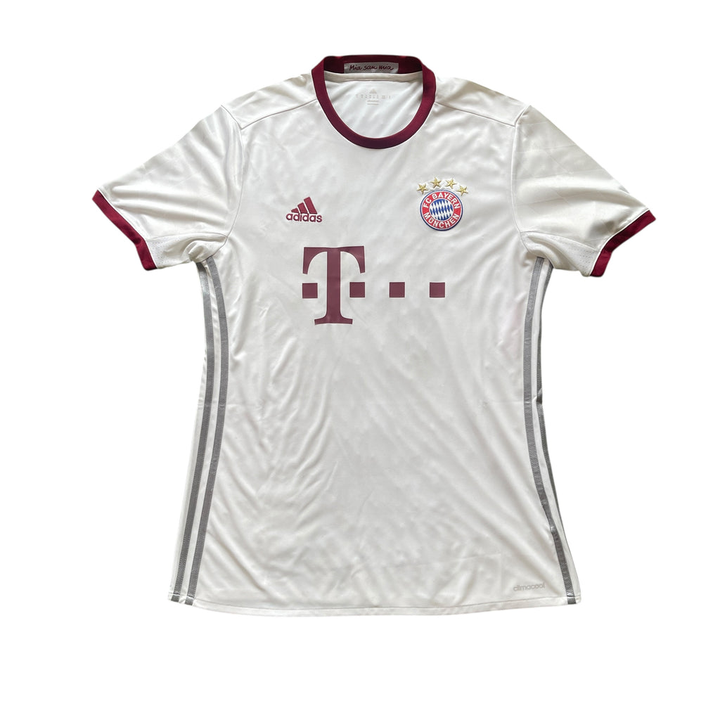 Adidas FC Bayern Munich 2016/17 Third Football Kit (M)