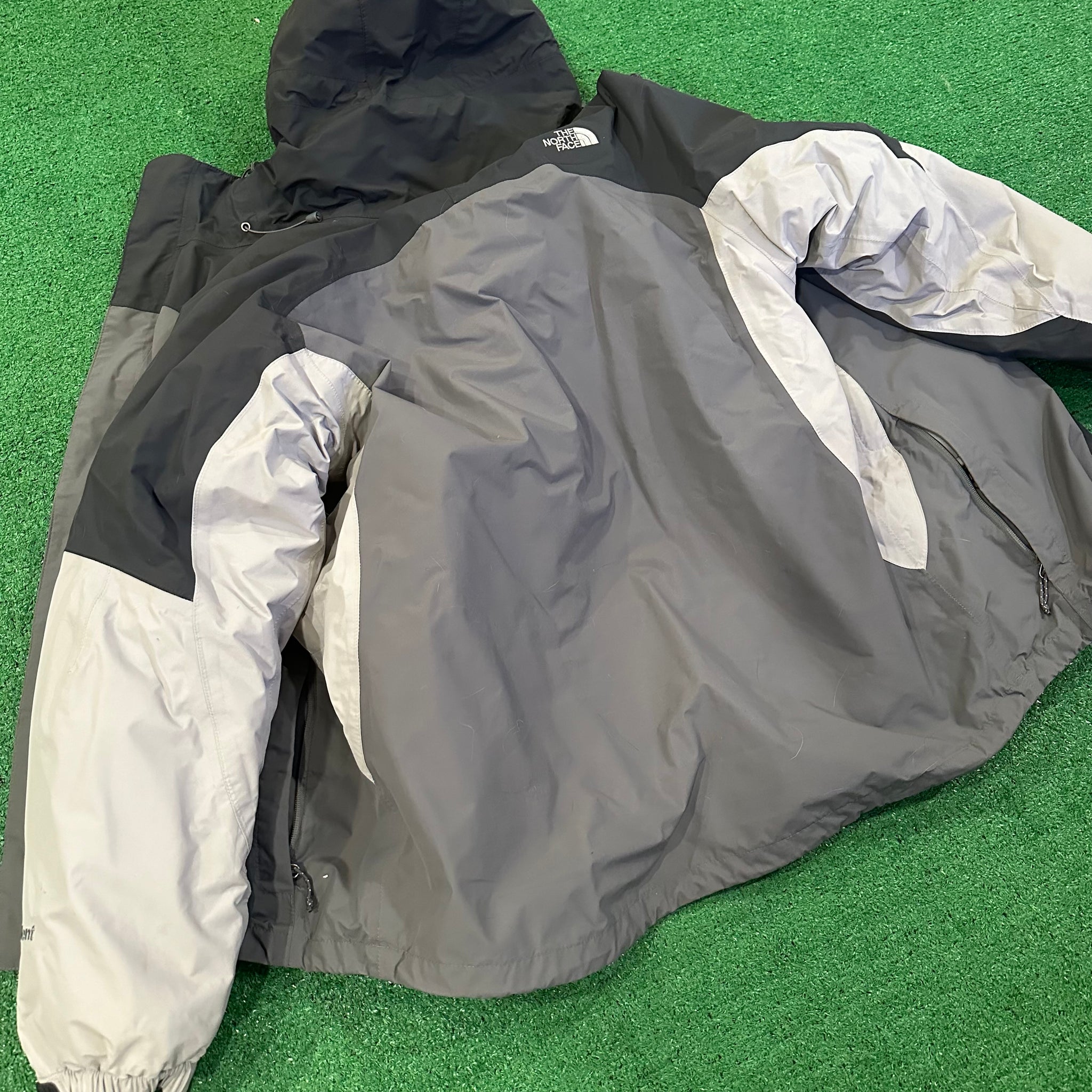 The North Face Gray HyVent Double 2 in 1 Heavy Jacket (L)