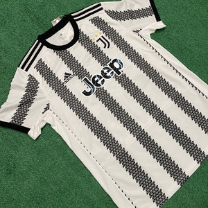 Adidas Juventus FC #22 Di Maria 2022/23 Home Football Kit (L)