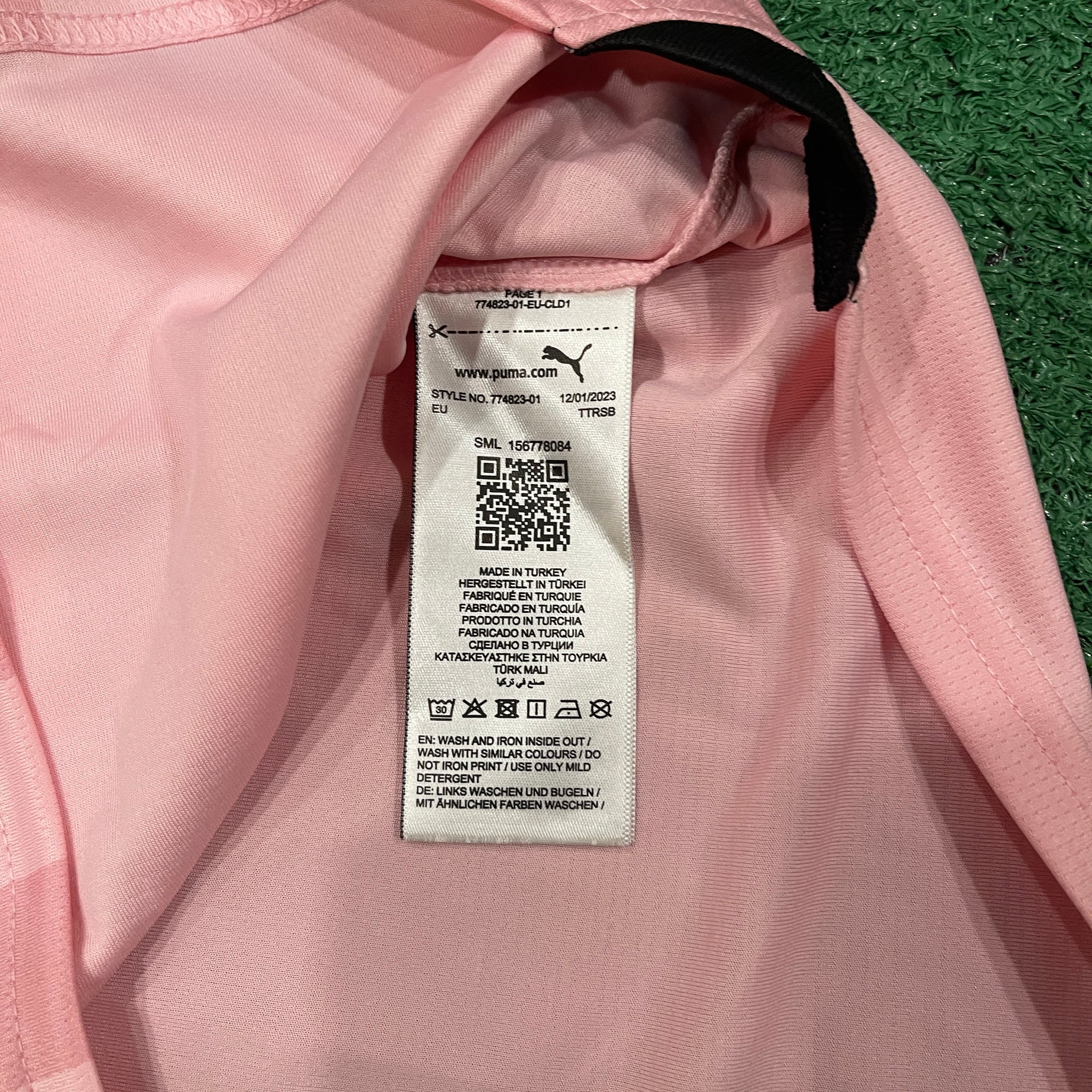 Puma Palermo FC 2023/24 Home Football Kit (XL)
