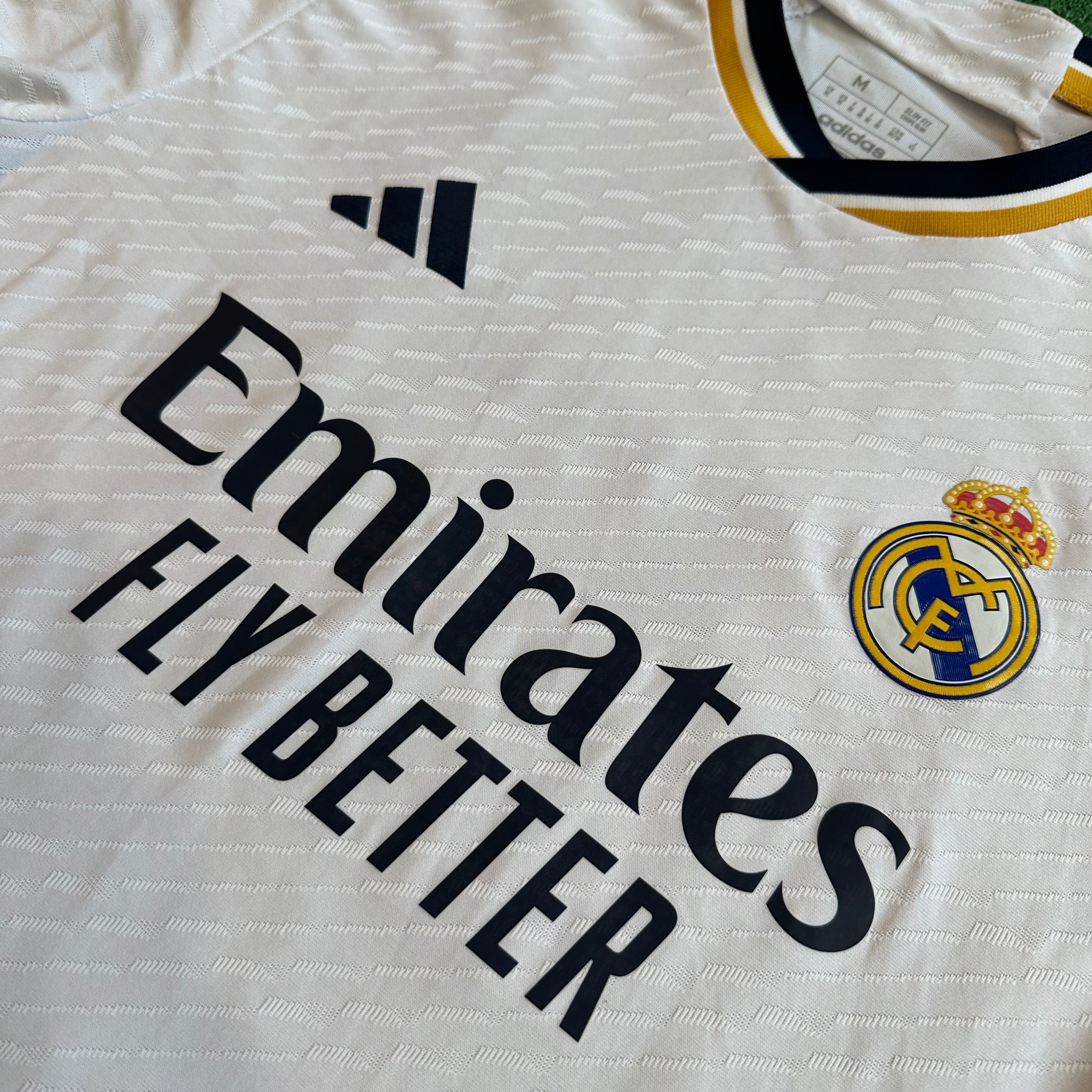 Adidas Real Madrid #5 Bellingham 2023/24 Home Authentic Football Kit (M)