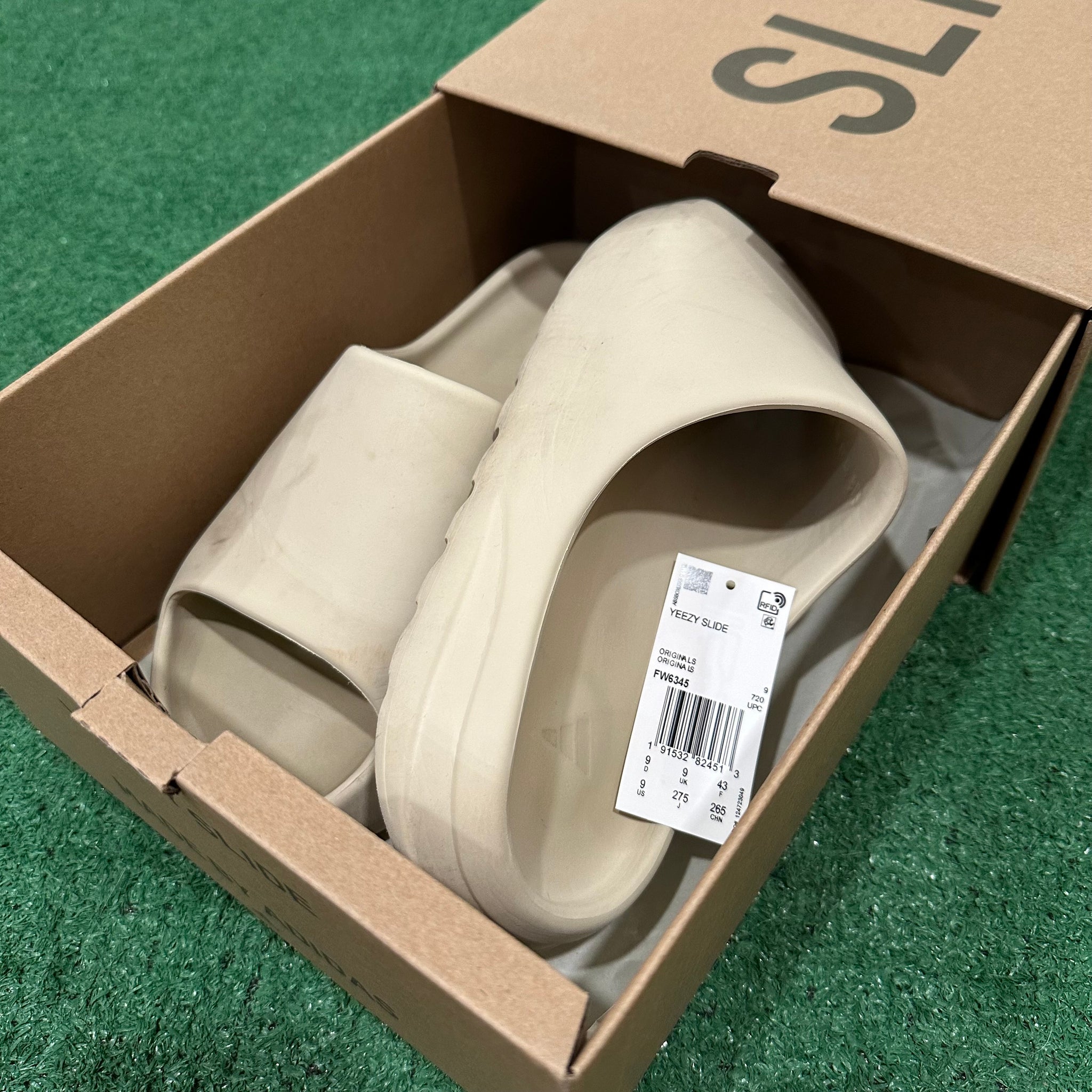 adidas Yeezy Slide Bone FW6345 (9)