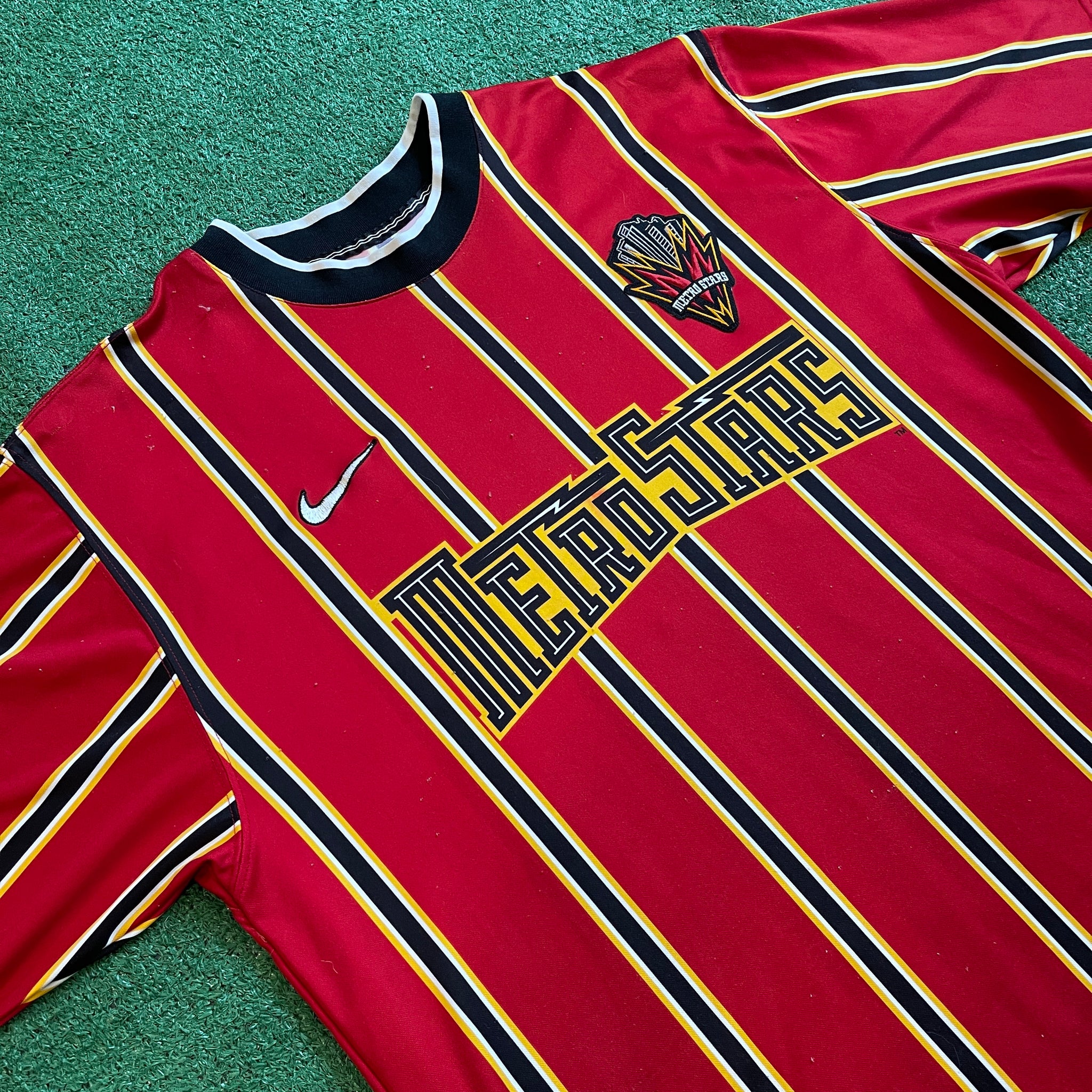 Vintage Nike Metro Stars 1998/99 Home Football Kit (XL)