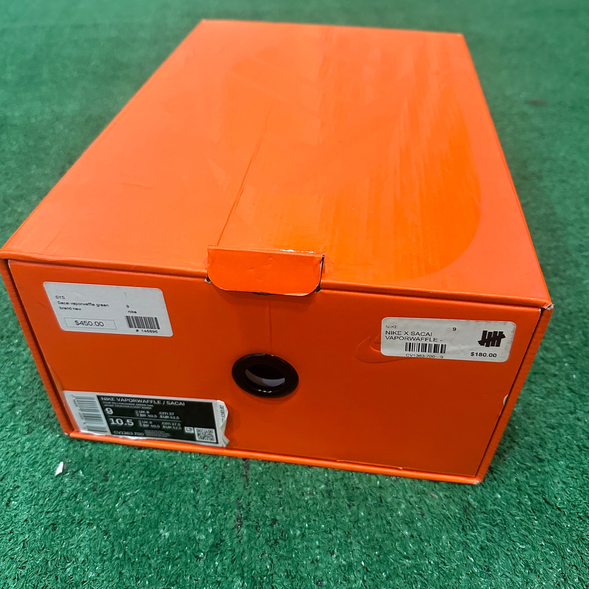 Nike Vaporwaffle sacai Tour Yellow Stadium Green CV1363-700 (9)