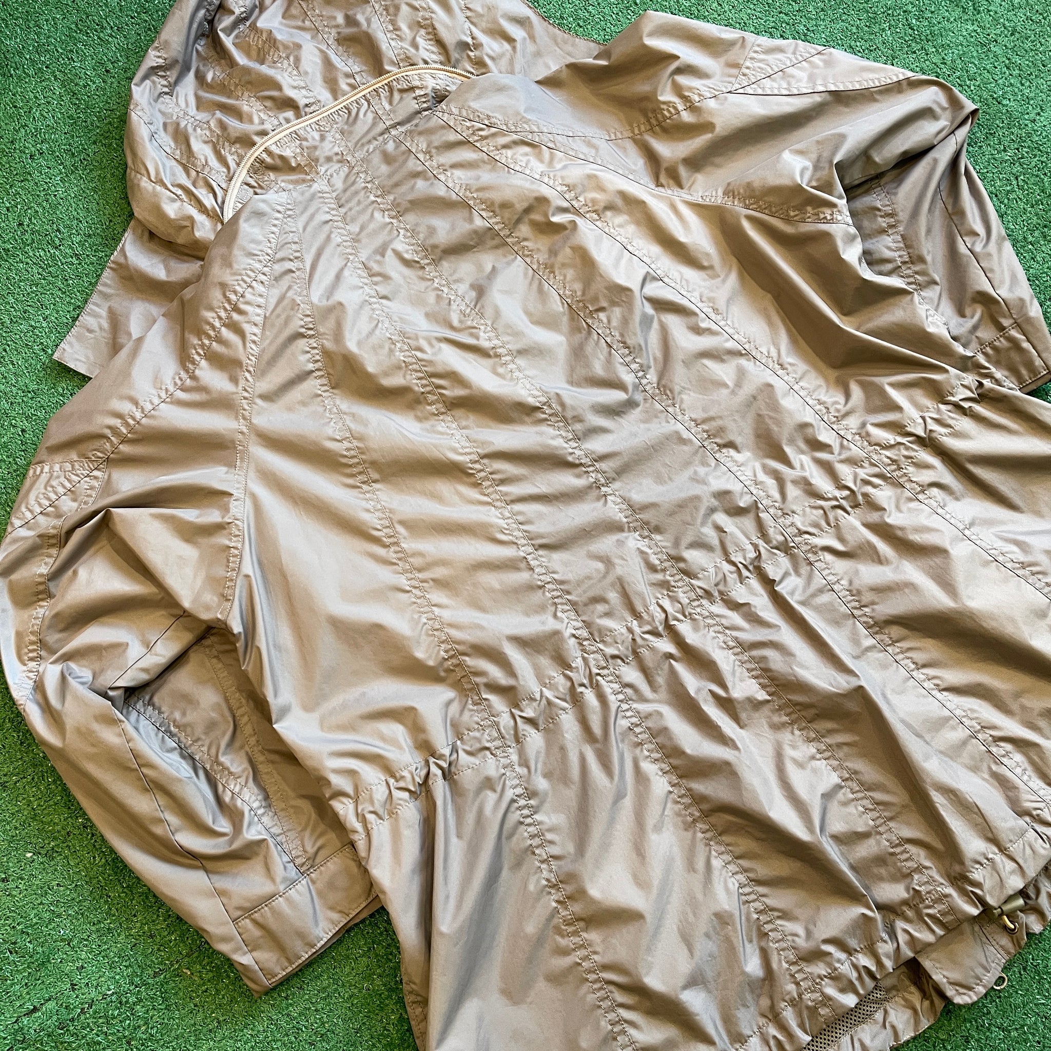 Vintage Issey Miyake Full-Zim Windbreaker Jacket (M/L)