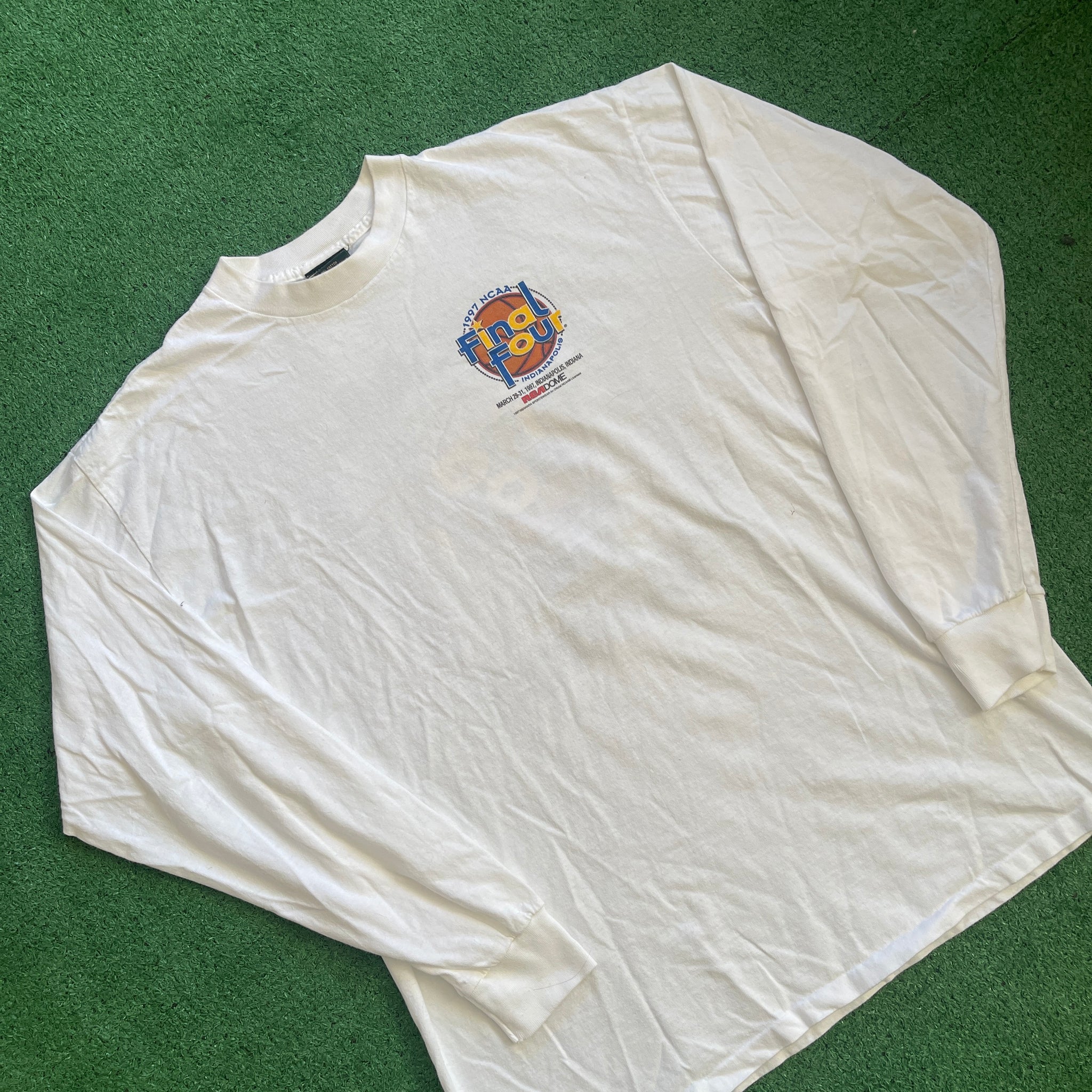 Vintage Sahara 1997 NCAA Final Four Graphic Long Sleeve T-Shirt (XL)