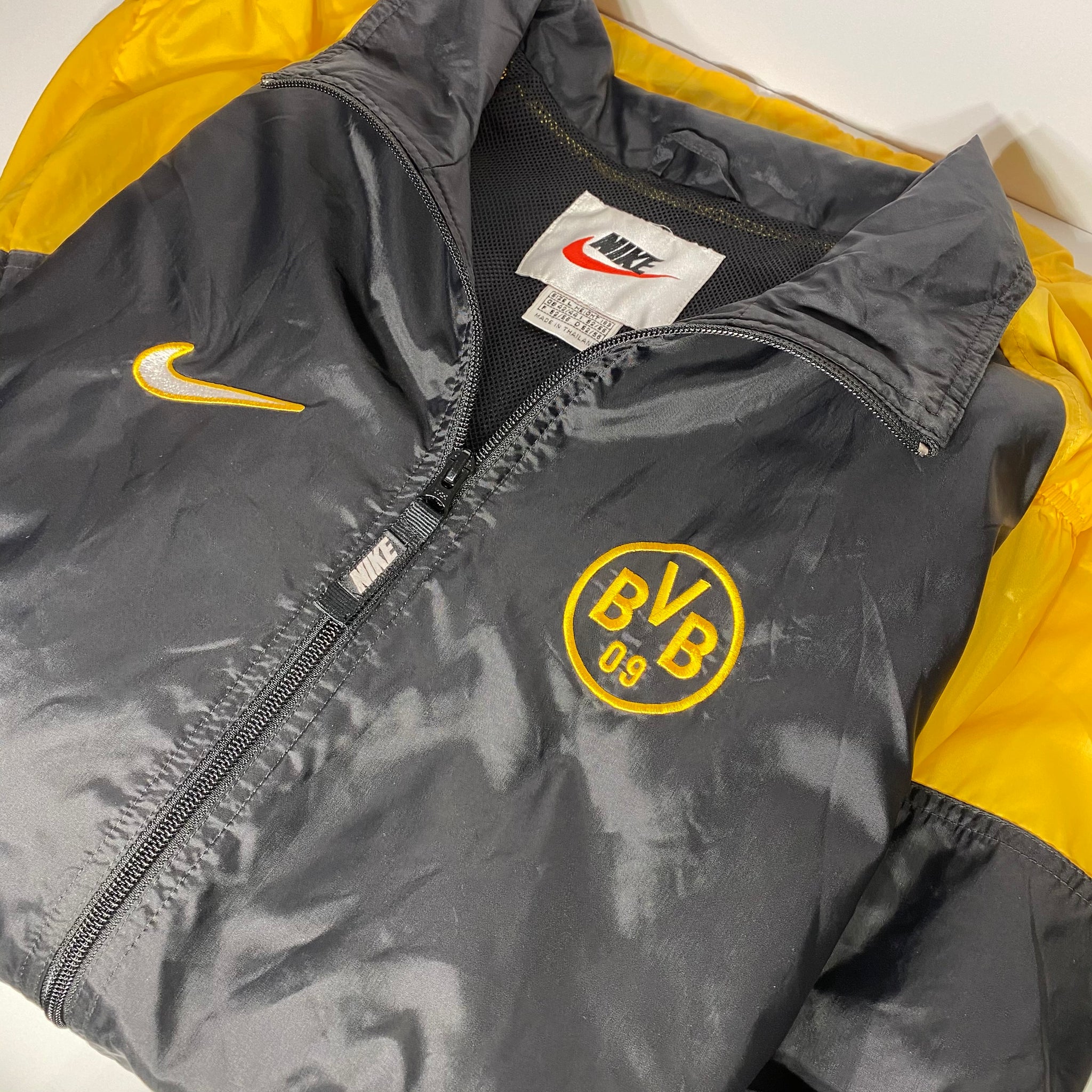 Vintage Nike Dortmund Long-Tail Team Windbreaker Jacket (L)