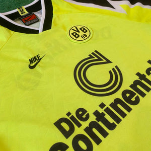 Vintage Nike Borussia Dortmund 1995/96 Home Soccer Jersey (XL)