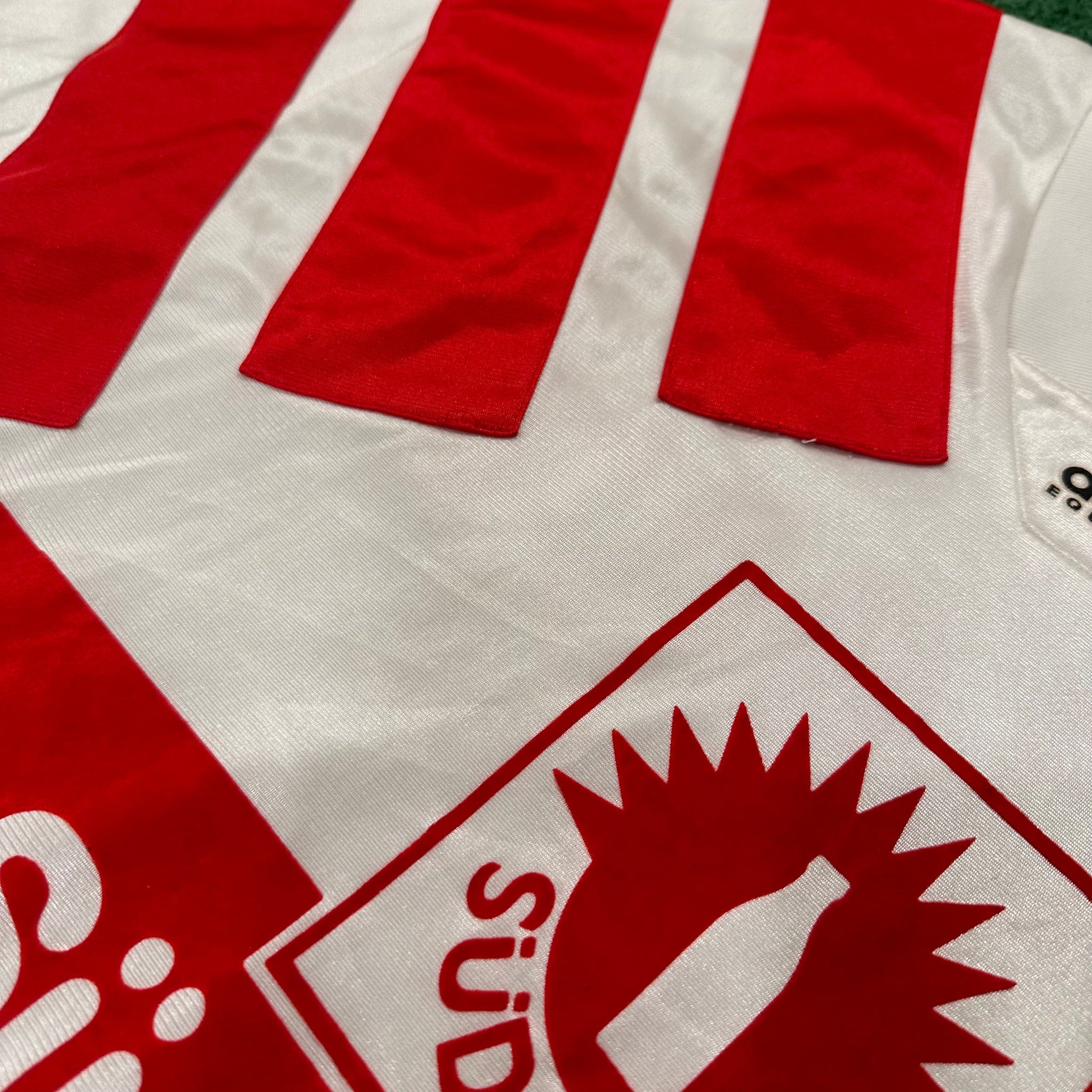 Vintage Adidas VFB Stuttgart 1992/93 Home Soccer Jersey (M/L)